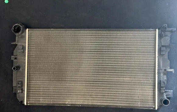 Mercedes-Benz Sprinter W906 Coolant radiator A9065000202 RM1576 877123N