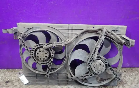 Skoda Octavia Mk1 (1U) Fan set 1J0121207C