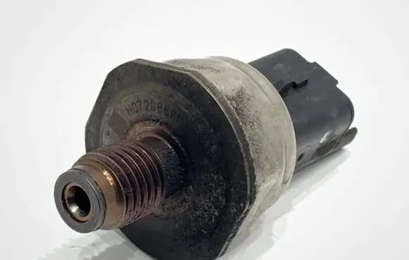 Mini One - Cooper Coupe R56 Fuel pressure sensor 9655465480
