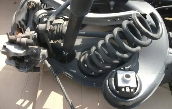 Mercedes-Benz E C207 W207 Rear coil spring