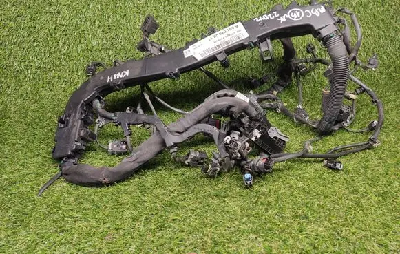 Mercedes-Benz C W204 Engine installation wiring loom A6510102817 6511502686