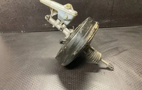 Opel Vivaro Brake booster 8200837097 93861713
