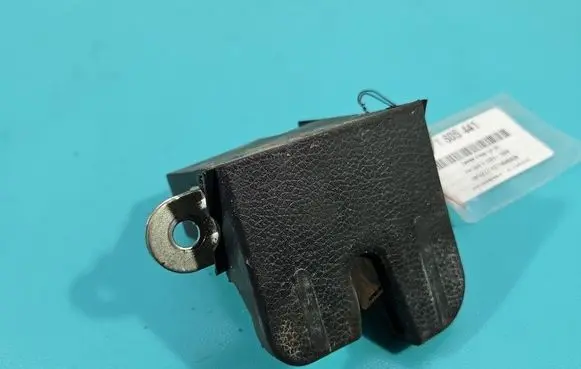Volkswagen Golf V Tailgate/trunk/boot lock/catch/latch IMPRK1605441