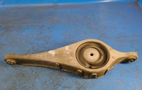 Volvo XC70 Rear control arm 31317603