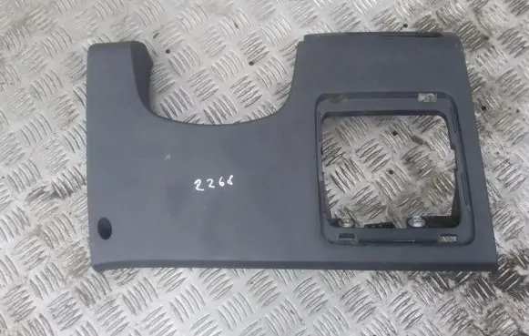 Hyundai i10 Steering wheel column trim b984751900