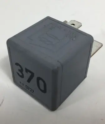 Audi A5 8T 8F Other relay 8D0851753