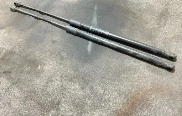 KIA Ceed Tailgate strut 81781J7000 81771J7000 8260190415N