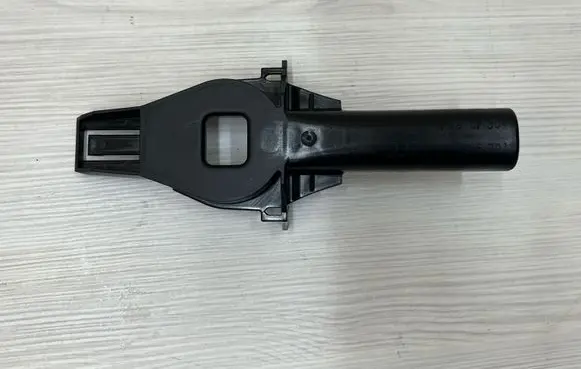 Audi Q5 SQ5 8R Radiator mount bracket 8K0805201