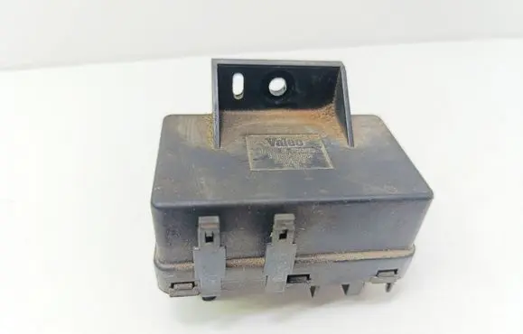 Peugeot 607 Glow plug pre-heat relay 9628756080