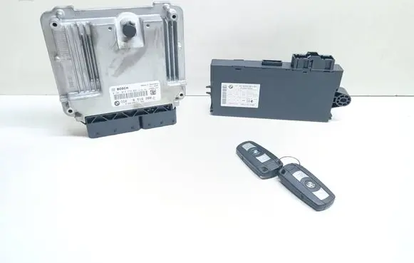 BMW 3 E90 E91 Engine ECU kit and lock set 8518268 0281018558 9262361