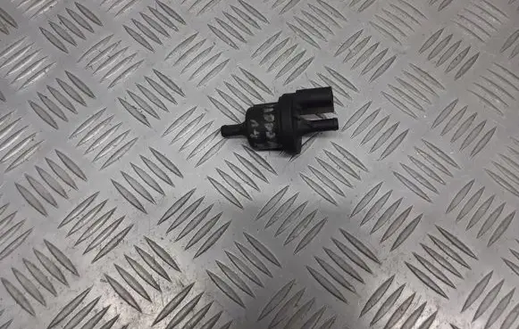 Seat Cordoba (6K) Valve vacuum 0280142345