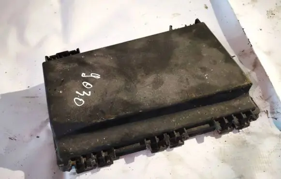 Opel Astra H Fuse box cover 13125865