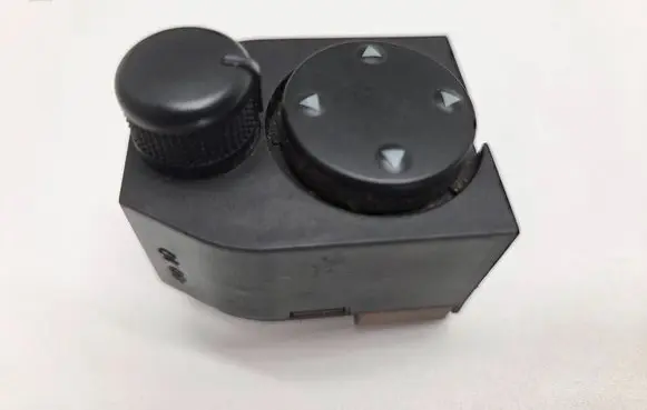 Audi A4 S4 B5 8D Wing mirror switch 69569600 4D0959565G