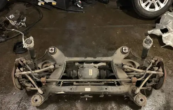 Mercedes-Benz C W204 Rear subframe A2073509702