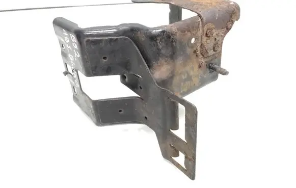 Peugeot RCZ ABS pump bracket 96611624