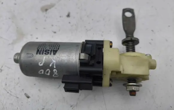 Lexus IS 220D-250-350 Seat adjustment motor 8582033020 1620006861