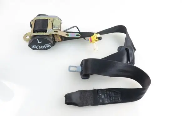 Volkswagen Polo IV 9N3 Front seatbelt 6Q3857705E