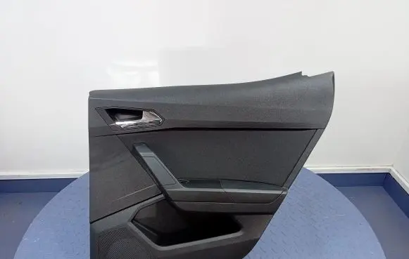 Seat Arona Door card panel trim set 6F0867134