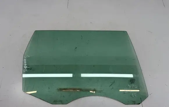 Volvo V70 Rear door window glass 43R001105