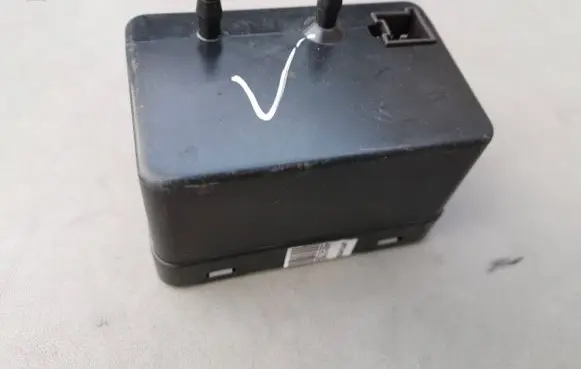 Mercedes-Benz CLK A209 C209 Central locking vacuum pump A3510020010 0008002548 2101950026