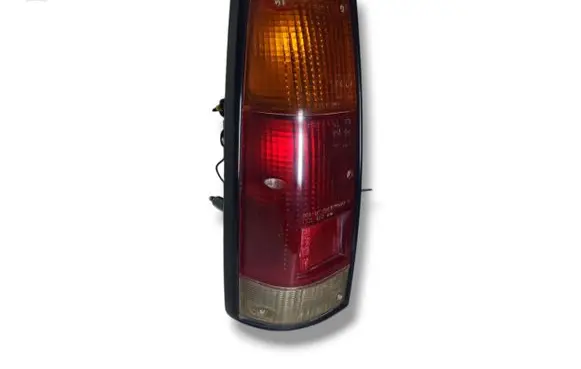 Isuzu Trooper Rear/tail lights 013344