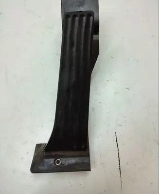 BMW 5 E60 E61 Accelerator throttle pedal 6772645