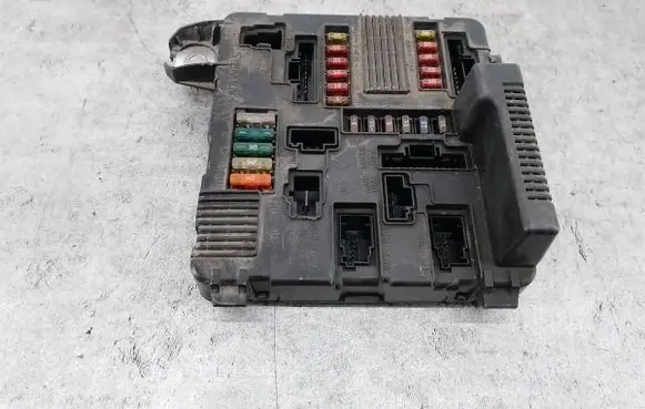 Renault Megane II Other control units/modules 8200306033