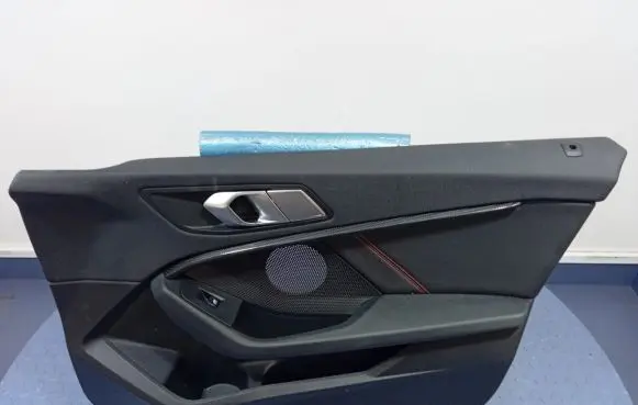 BMW 1 F40 Door card panel trim set F011234