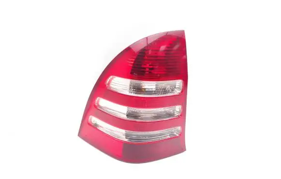 Mercedes-Benz C W203 Rear/tail lights E11634