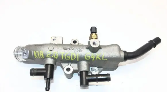 KIA Stinger Engine coolant pipe/hose