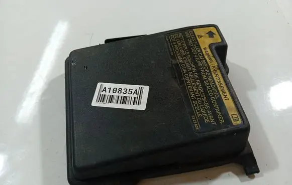 Saab 9-5 Fuse box cover 5243308