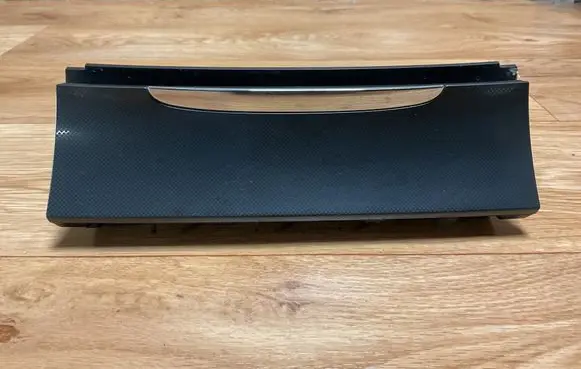 Volkswagen PASSAT B6 Car ashtray 3C0863284 318220100 3C0857961