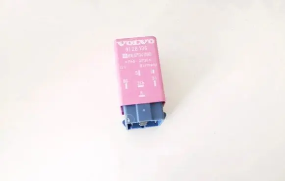Volvo S70 V70 V70 XC Other relay 9128136 898704000