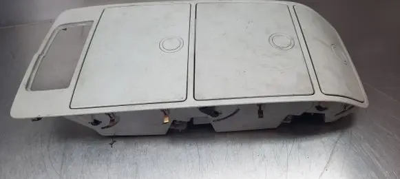 Volkswagen Touran I Glove box