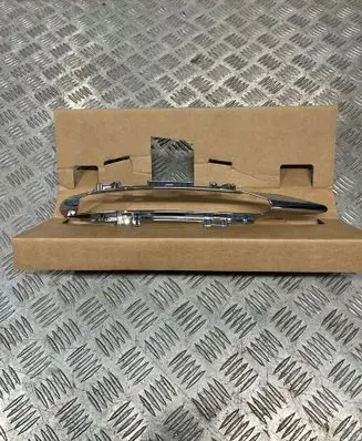 Front bumper splitter molding