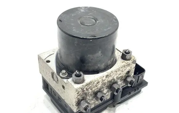 Skoda Roomster (5J) ABS Pump 6R0907379J
