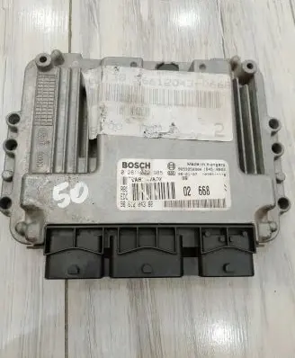 Citroen C4 I Engine control unit/module ECU 0281012985