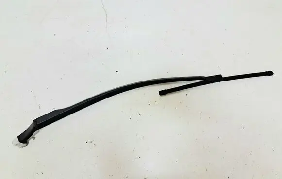 Front wiper blade arm