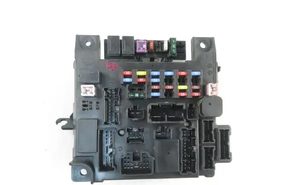 Mitsubishi Lancer VIII Central body control module L8637001S L8637003A