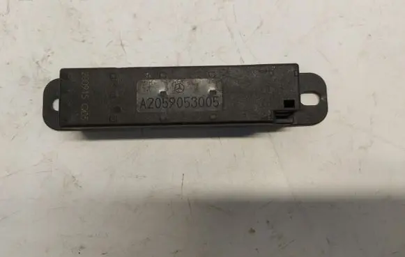 Mercedes-Benz EQC Keyless system antenna A2059053005JLK01
