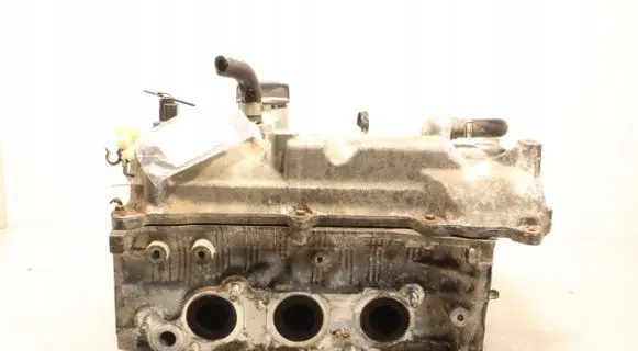 Nissan Micra Engine head 