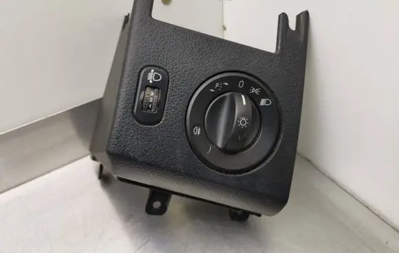 Mercedes-Benz Sprinter W906 Light switch A9065450504 A9068300454