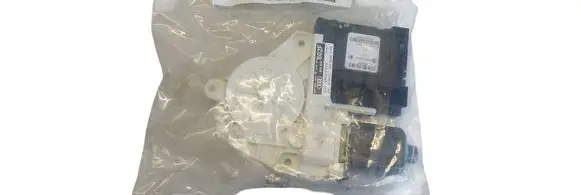 Audi A3 S3 8P Rear door window regulator motor 8P4959802F