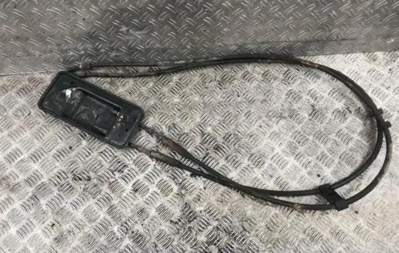 Handbrake/parking brake wiring cable