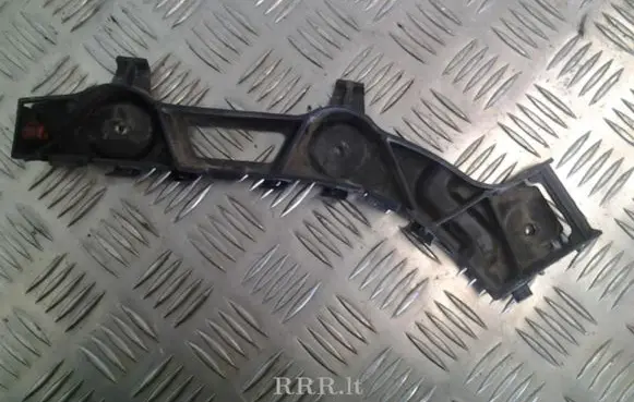 Opel Zafira B Bumper support mounting bracket corner 13125037RH