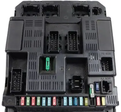 Peugeot 307 Comfort/convenience module 9636760580C 9641079580 9636760580