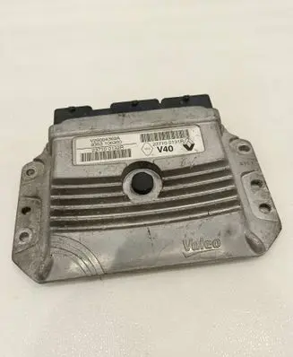Renault Megane III Engine control unit/module 237100131R V29004369A 237100132R
