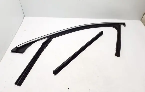 Mercedes-Benz E W214 Front door rubber seal A2147250300
