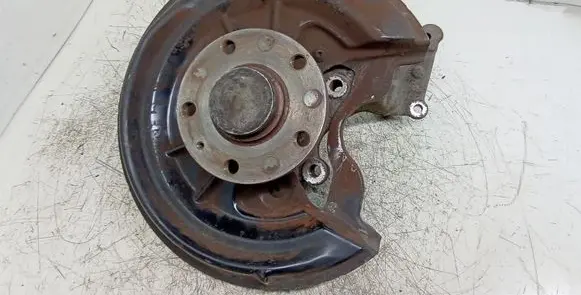 Skoda Octavia Mk2 (1Z) Rear wheel hub spindle/knuckle 8100