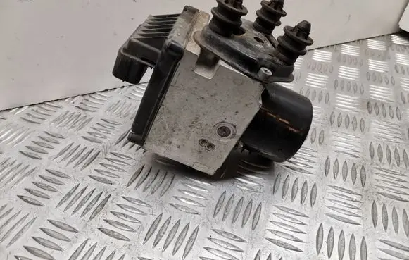 Volkswagen PASSAT B6 ABS Pump 3C0614109C